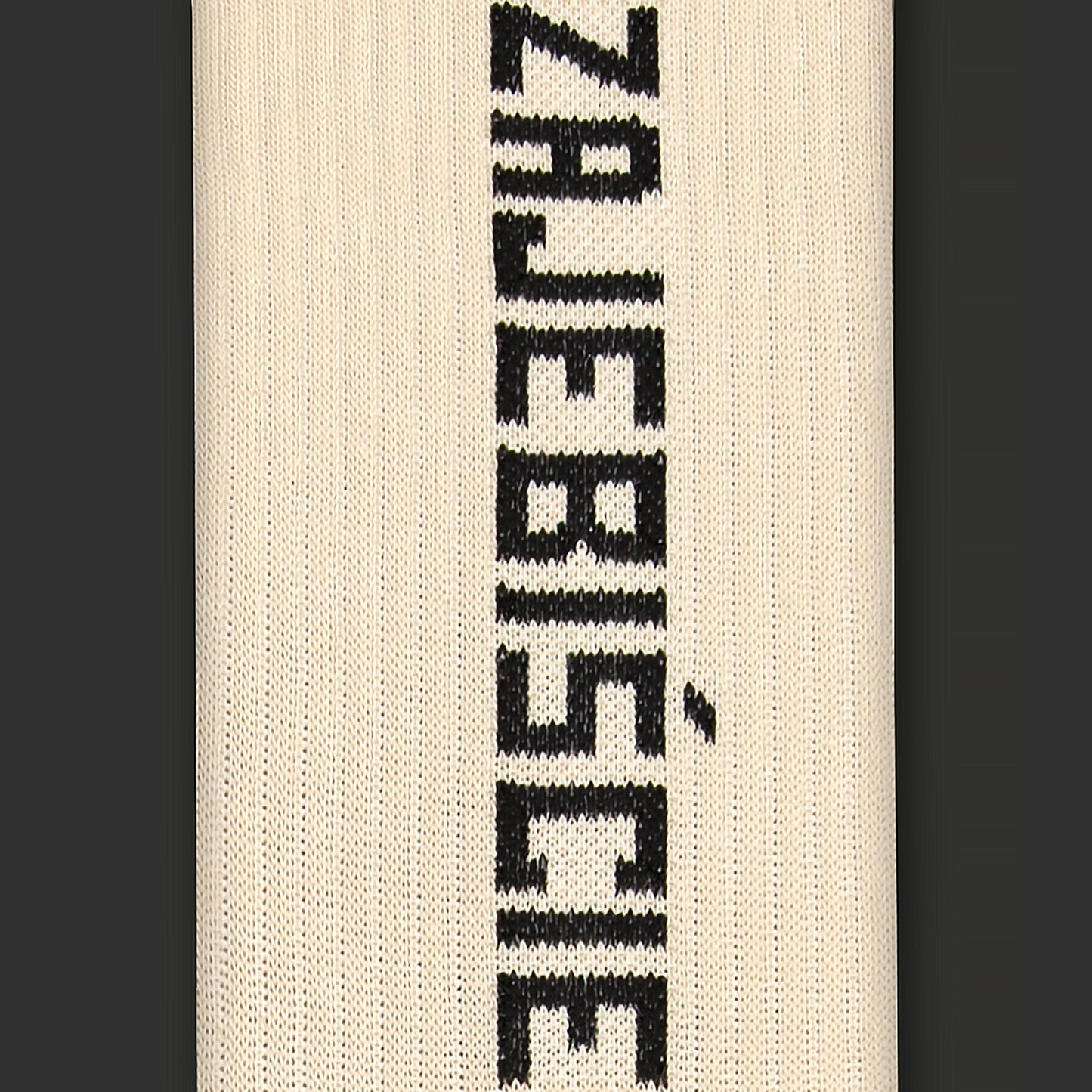 beżowe skarpetki Zajebiście